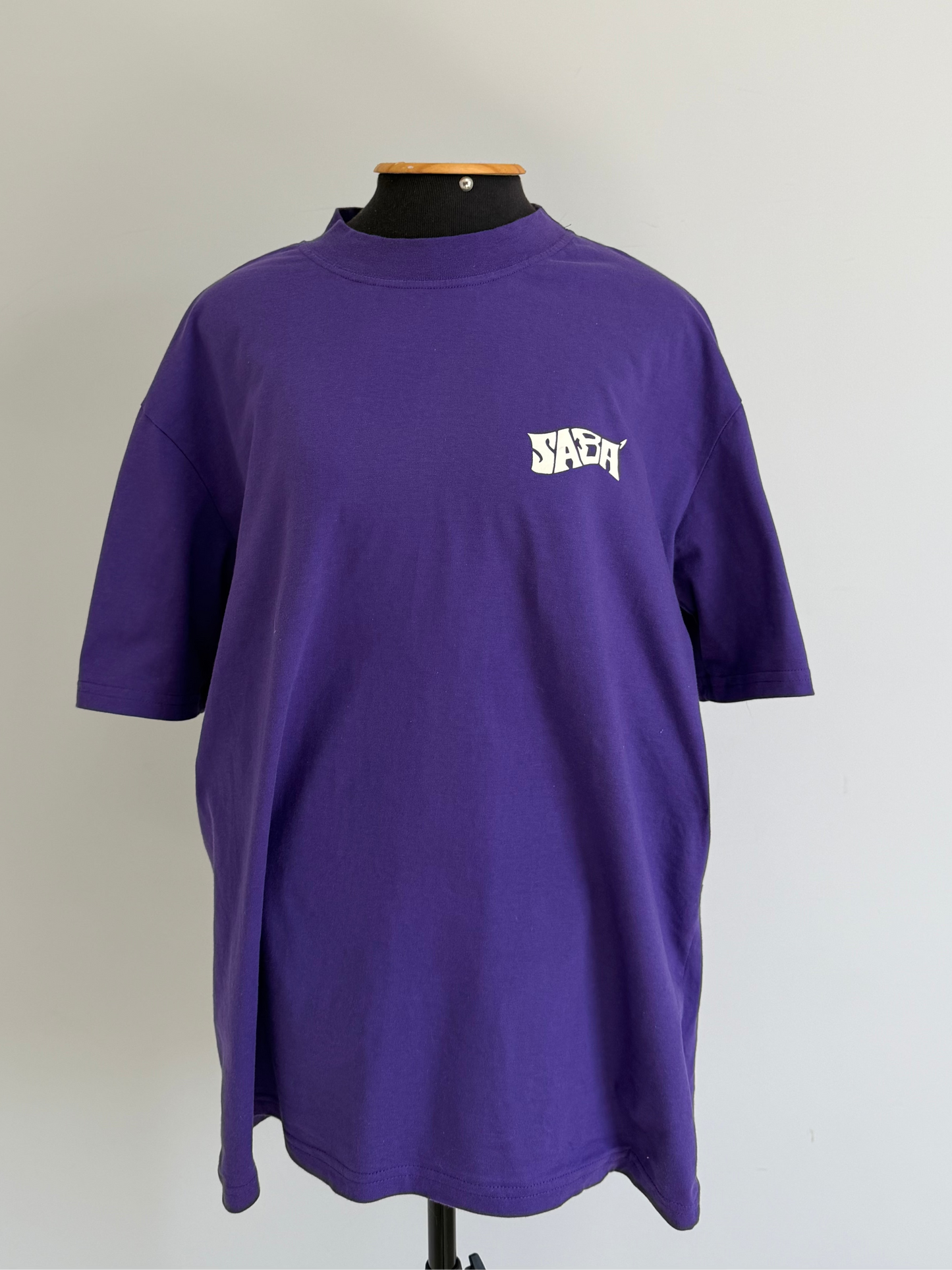 Camiseta Oversized Sabá Originals Púrpura